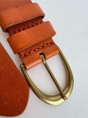Johnny Farah Leather Belt Cognac Brown Vintage Look Brass Buckle M Quiet Luxury